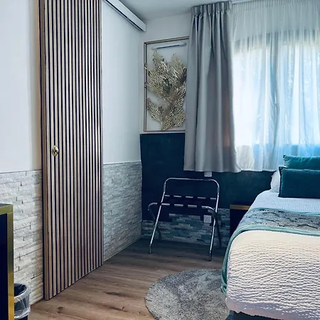 Le Confidentiel & 4* Saint-Raphaël