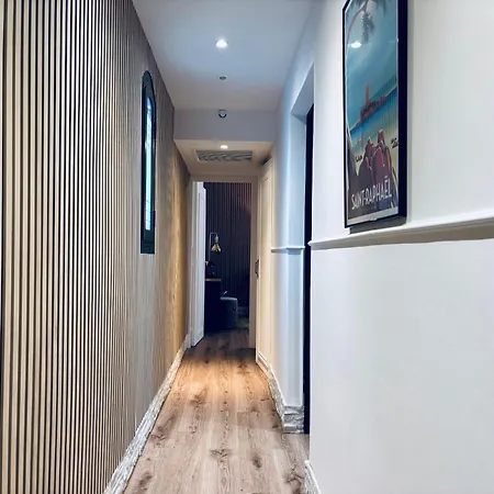 Otel Le Confidentiel &