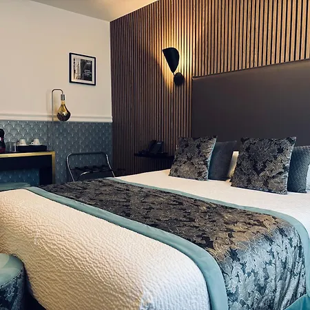 Le Confidentiel & Hotel