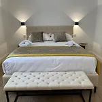 Le Confidentiel & Szálloda 4*