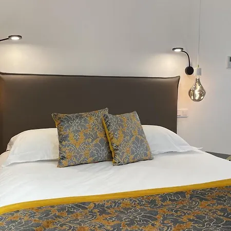 Hotel Le Confidentiel Saint-Raphaël