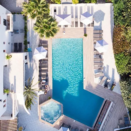 Le Confidentiel & Готель 4*