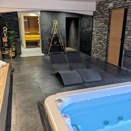 Le Confidentiel & 4* Saint-Raphael (Var)