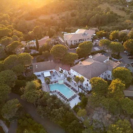 Le Confidentiel Hôtel&spa Hotel 4*