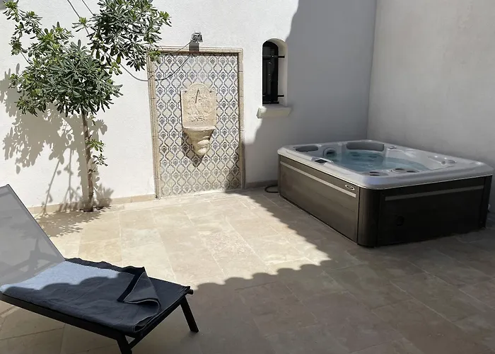 Le Confidentiel & Saint-Raphaël