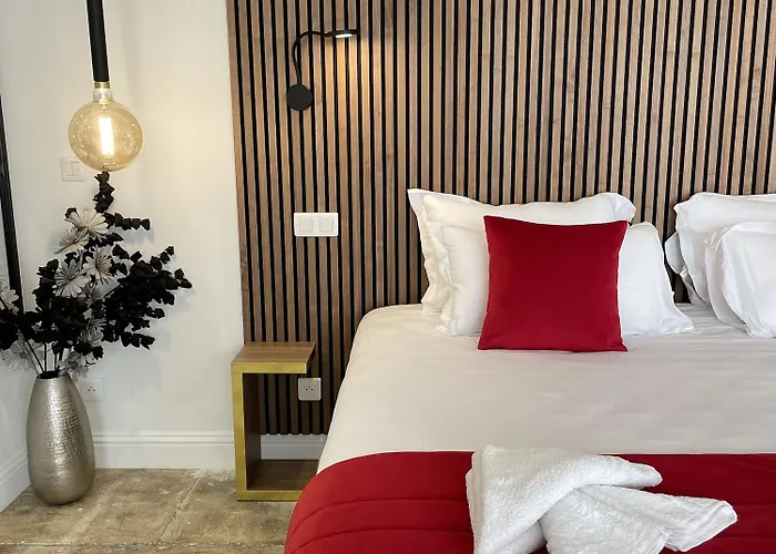 Hotel Le Confidentiel & 4*