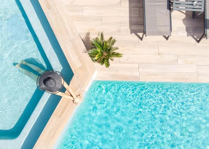 Le Confidentiel & 4* Saint-Raphaël